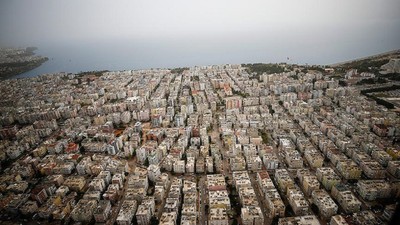 Yabancılar Türkiye’den konut almaya devam ediyor: Zirvede hangi ülke var?