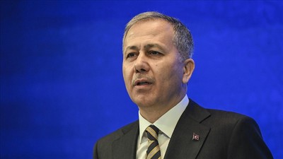 Yerlikaya açıkladı: Orman yangınları nedeniyle 50 binden fazla kişi tahliye edildi