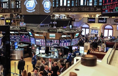New York borsası haftayı karışık seyirle kapadı
