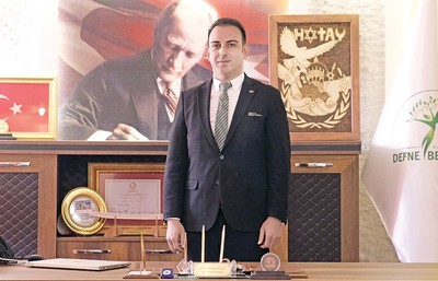 Defne Belediye Başkanı Özgün: Hizmet etmek için acil kaynağa ihtiyaç var